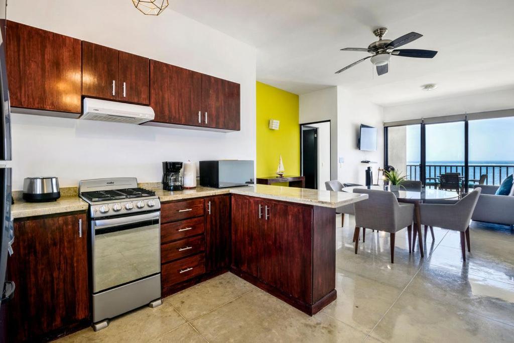 Vela'S Condos Ocean Front Puerto Morelos Exteriér fotografie